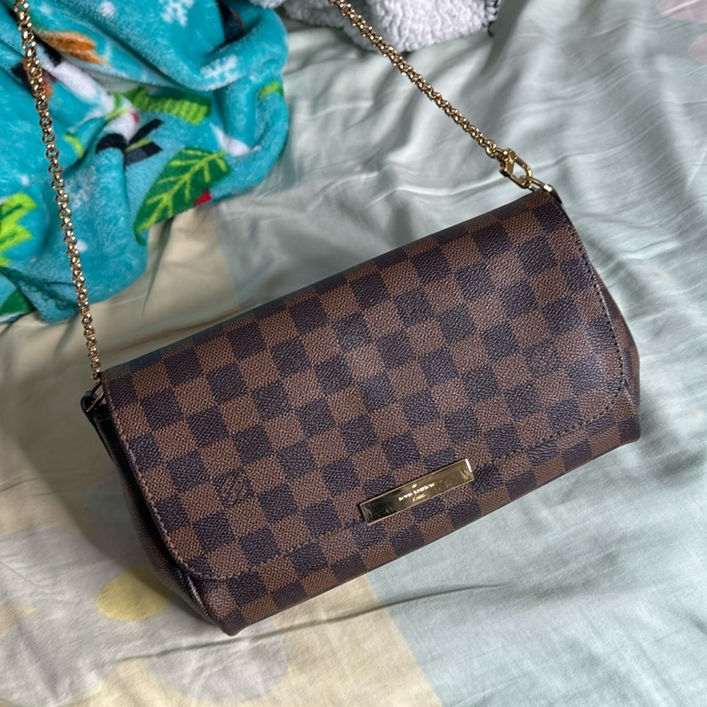Louis Vuitton favorite 🤩 let me know if interested